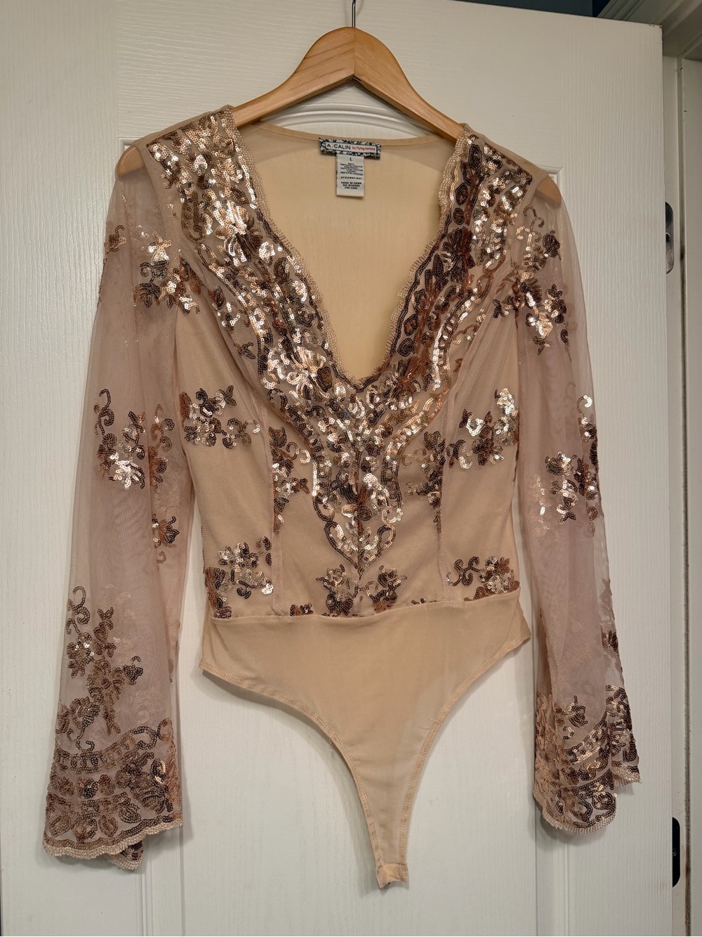 Flying Tomato Nude and Rose-Gold Sequined V-Neck Bodysuit